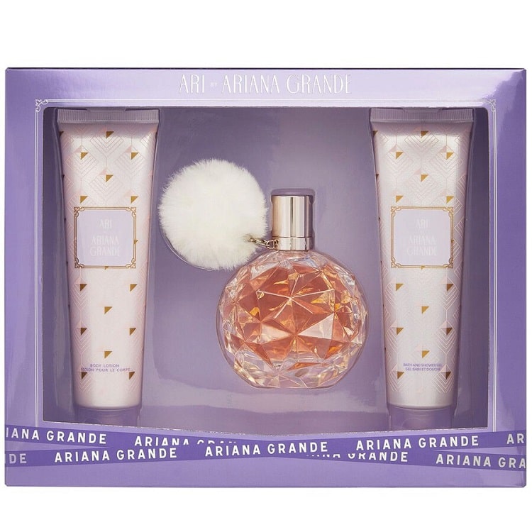 Ari by Ariana Grande 3pcs set